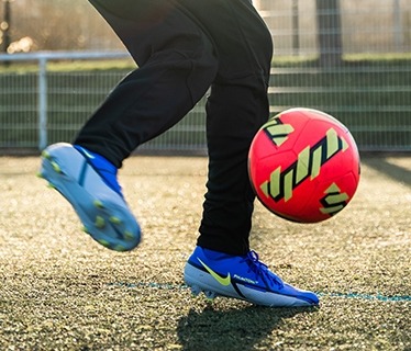 Chaussures de Foot : Crampons Football 